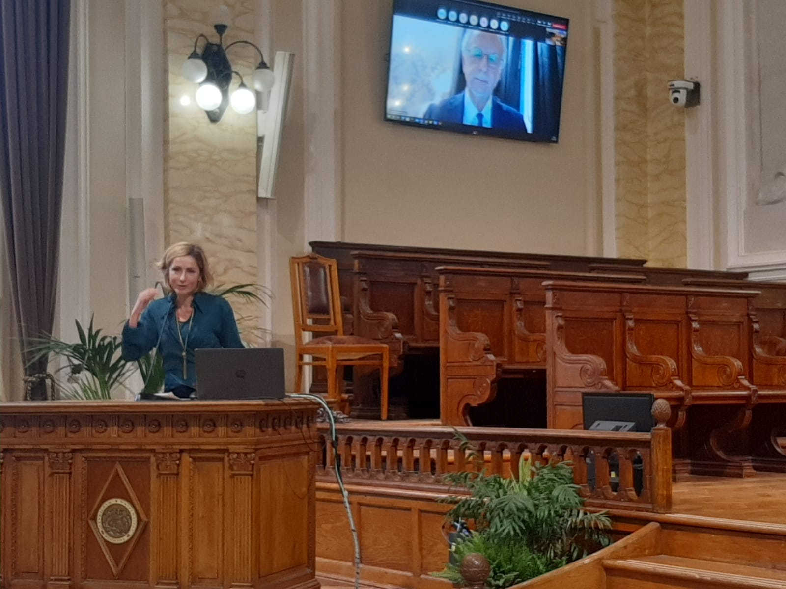 foto convegno studi canadesi messina